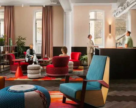 hybrid hospitality lounge