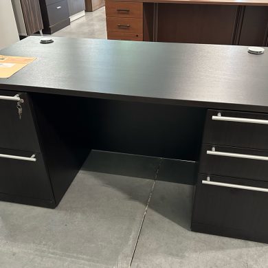 Cherryman Verde Desk