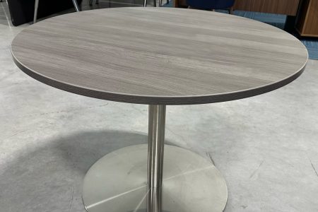42" round table